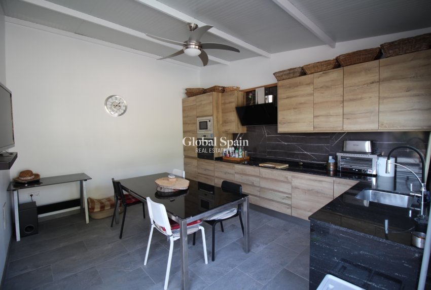 Resale - VILLA -
FORTUNA - Inland