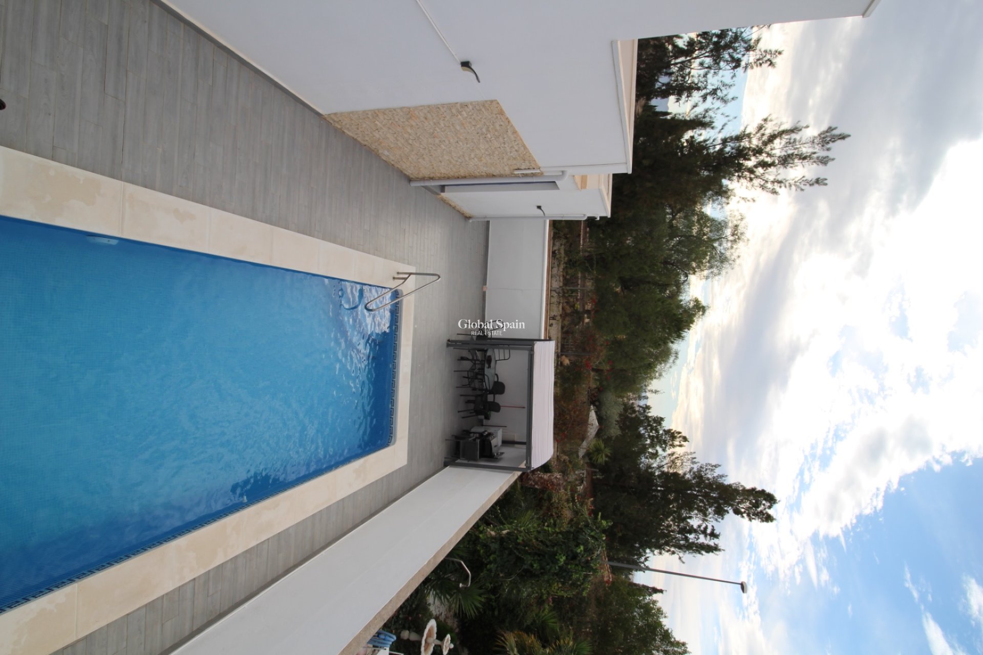 Resale - VILLA -
FORTUNA - Inland