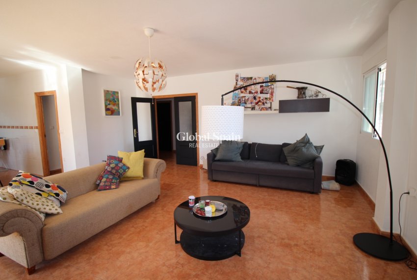 Resale - VILLA -
FORTUNA - Inland