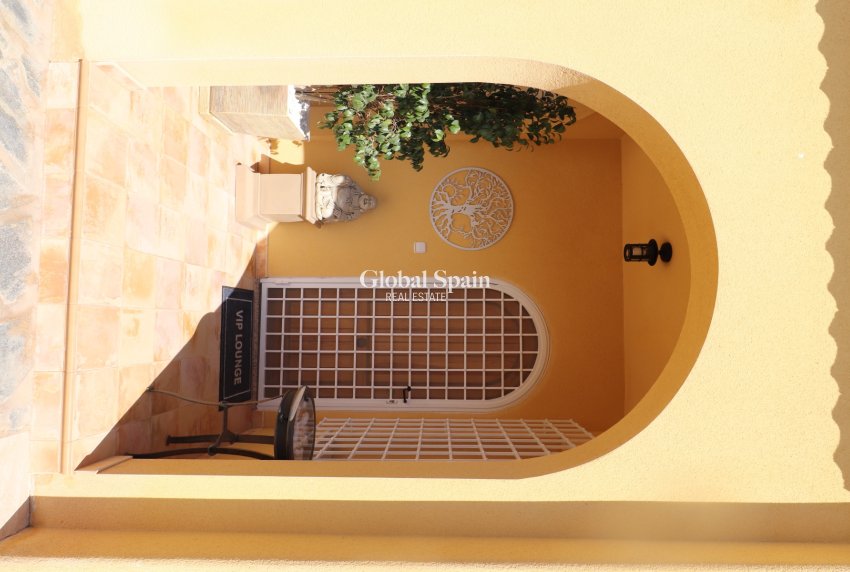 Resale - VILLA -
FORTUNA - Inland