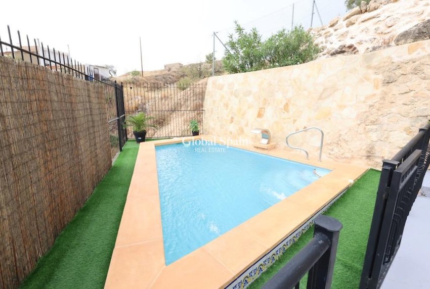 Resale - VILLA -
FORTUNA - Inland