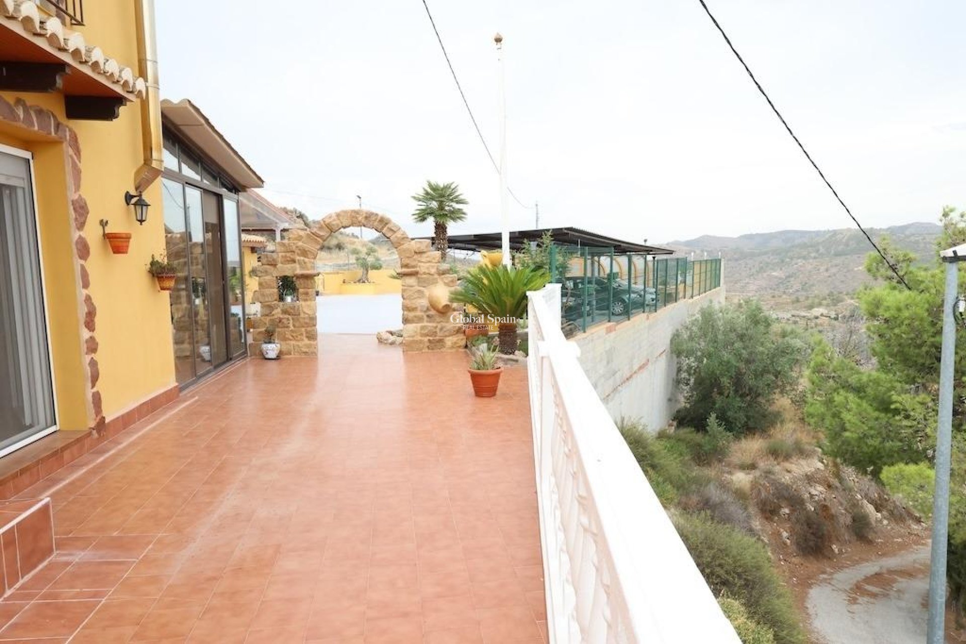 Resale - VILLA -
FORTUNA - Inland