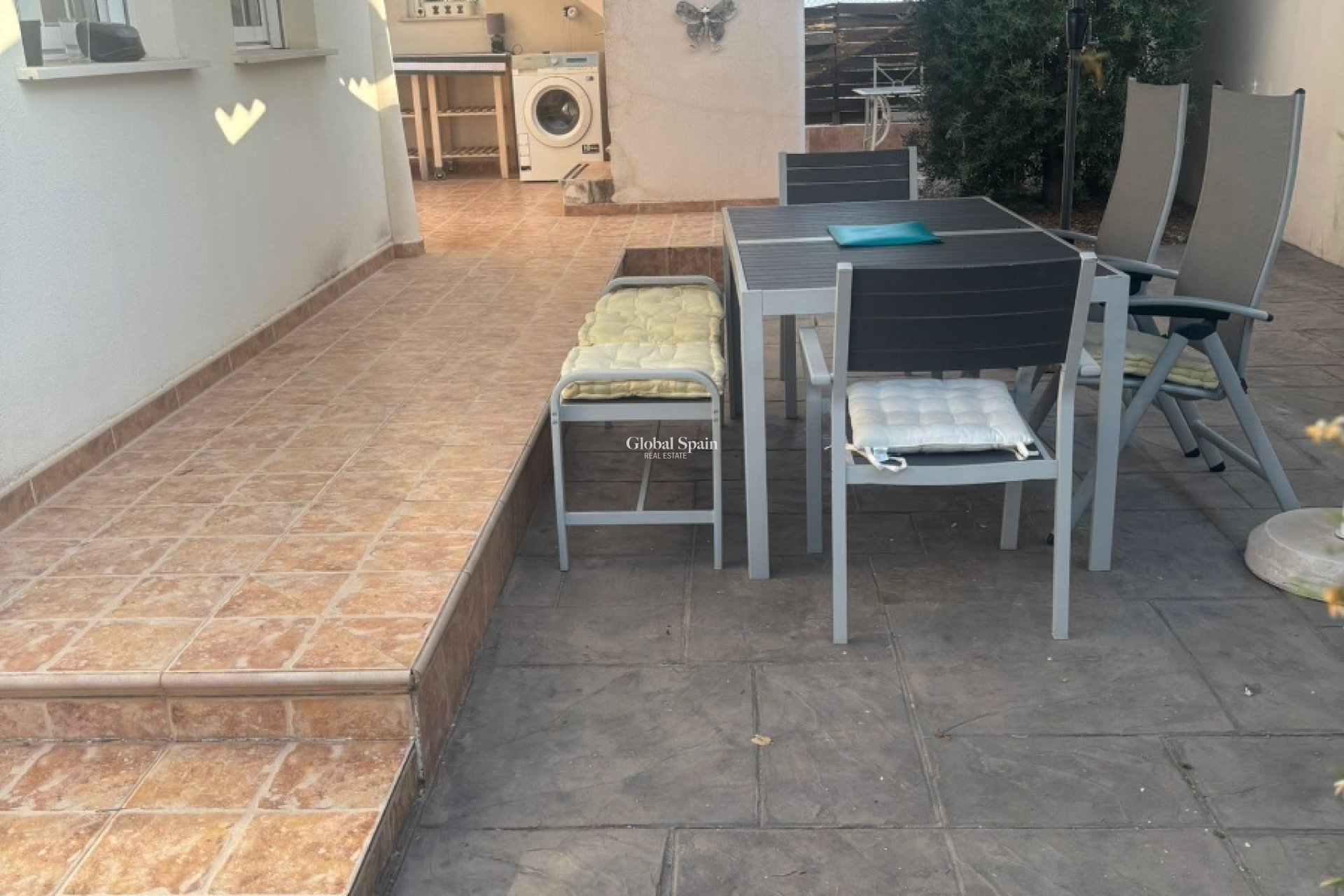 Resale - VILLA -
FORTUNA - Inland