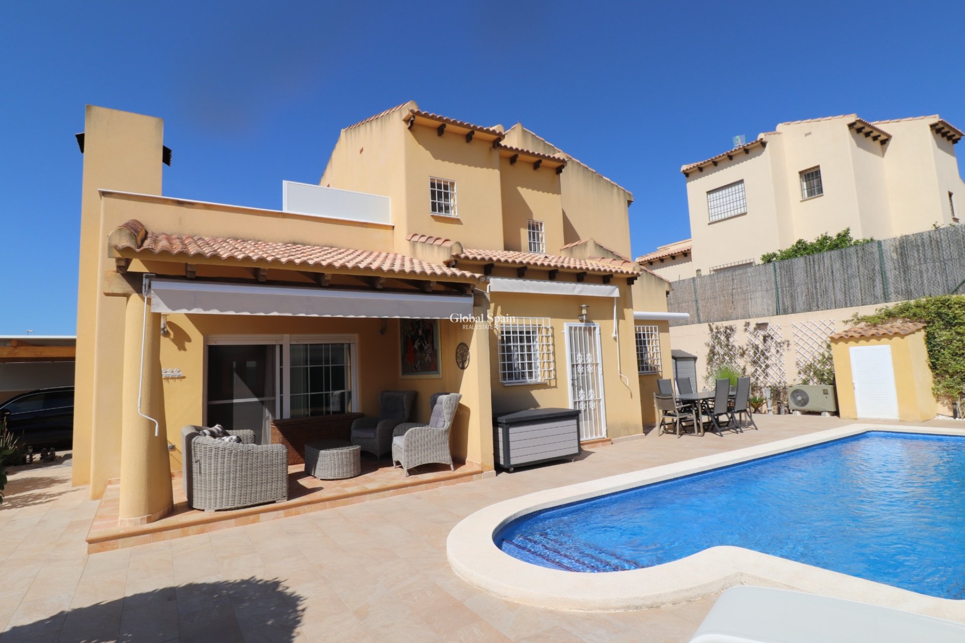 Resale - VILLA -
FORTUNA - Inland
