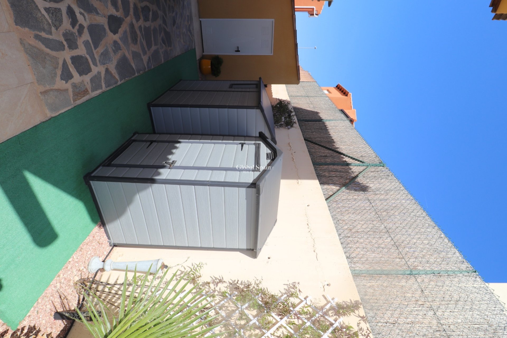 Resale - VILLA -
FORTUNA - Inland
