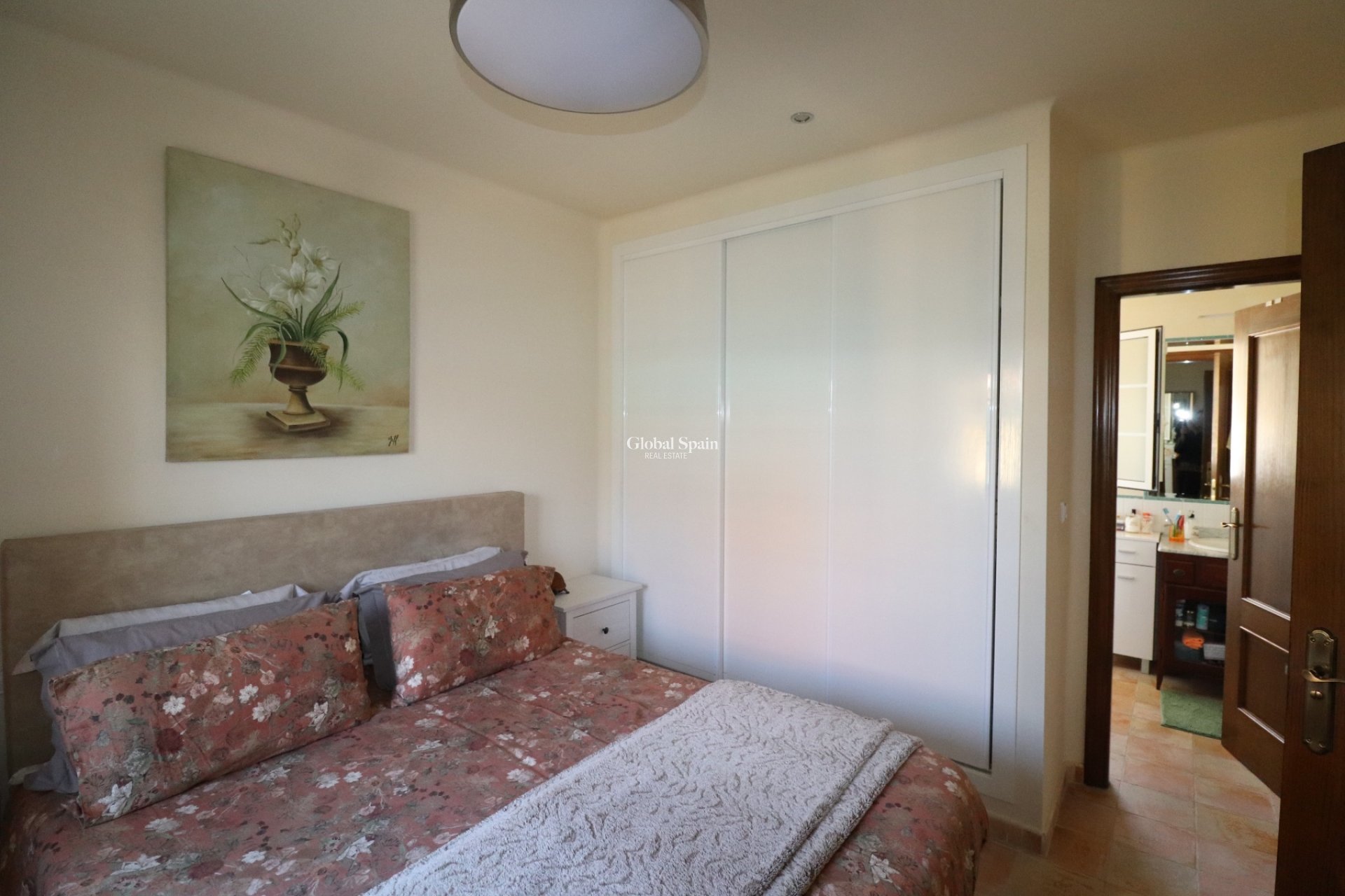 Resale - VILLA -
FORTUNA - Inland
