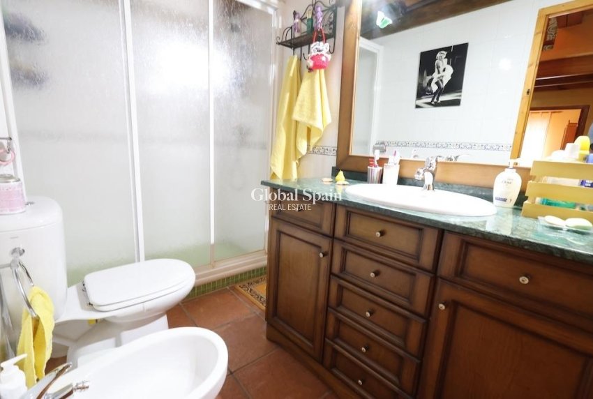 Resale - Villa -
Fortuna - La garapacha