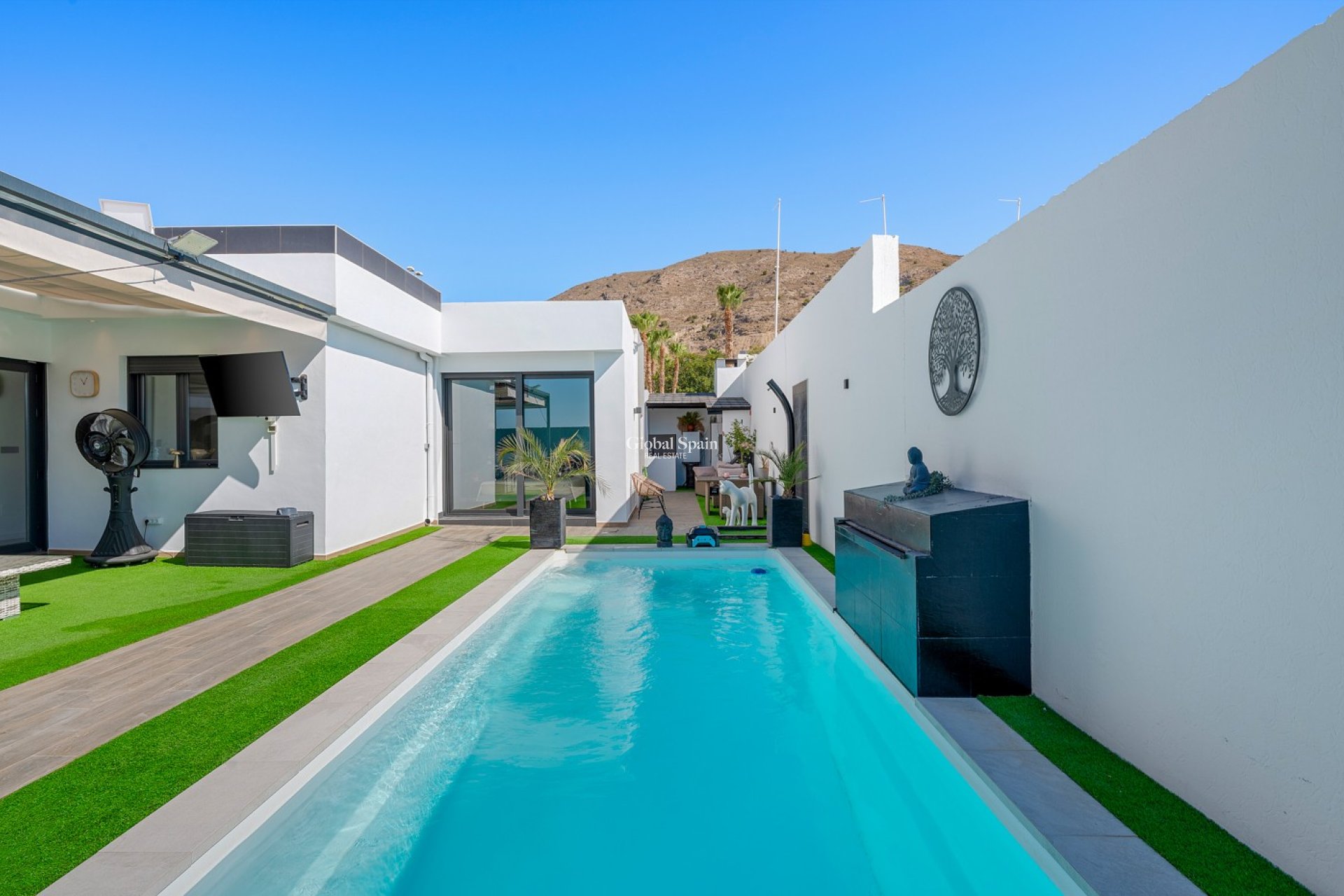 Resale - VILLA -
FORTUNA - Urbanizacion las kalendas