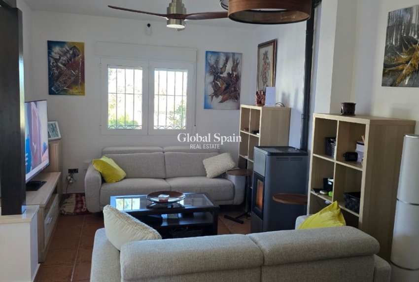 Resale - VILLA -
FUENTE ÁLAMO DE MURCIA - Inland