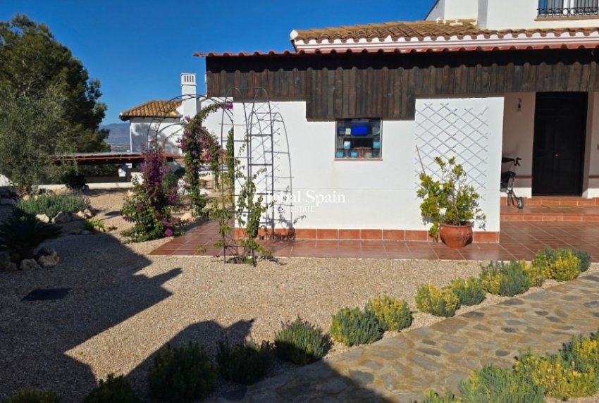 Resale - VILLA -
FUENTE ÁLAMO DE MURCIA - Inland
