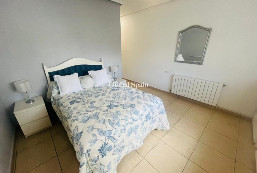 Resale - VILLA -
GEA Y TRUYOLS - Inland