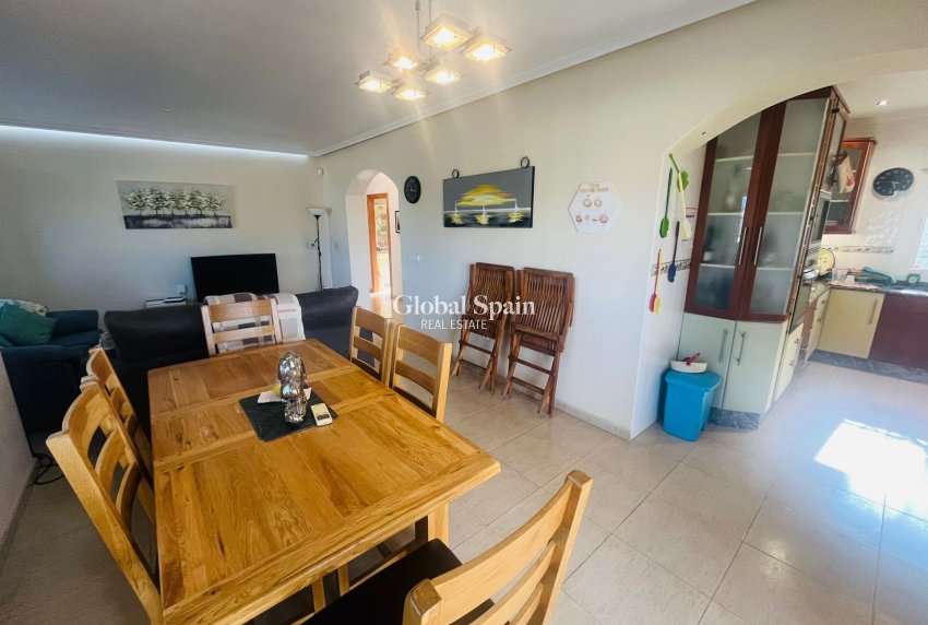 Resale - VILLA -
GEA Y TRUYOLS - Inland