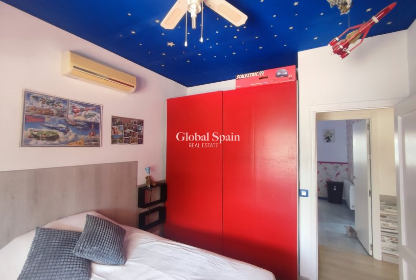 Resale - VILLA -
GEA Y TRUYOLS - Inland