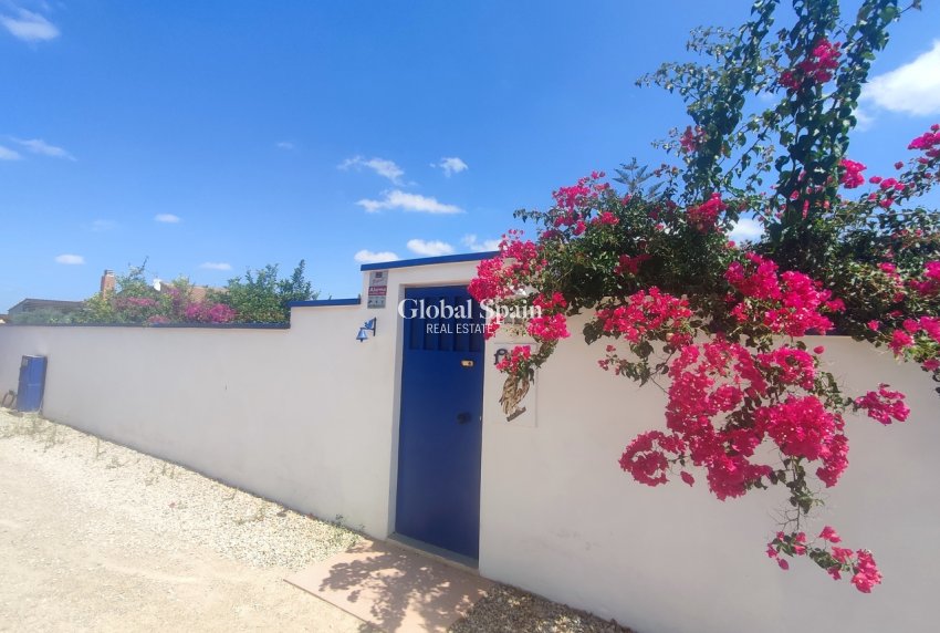 Resale - VILLA -
GEA Y TRUYOLS - Inland