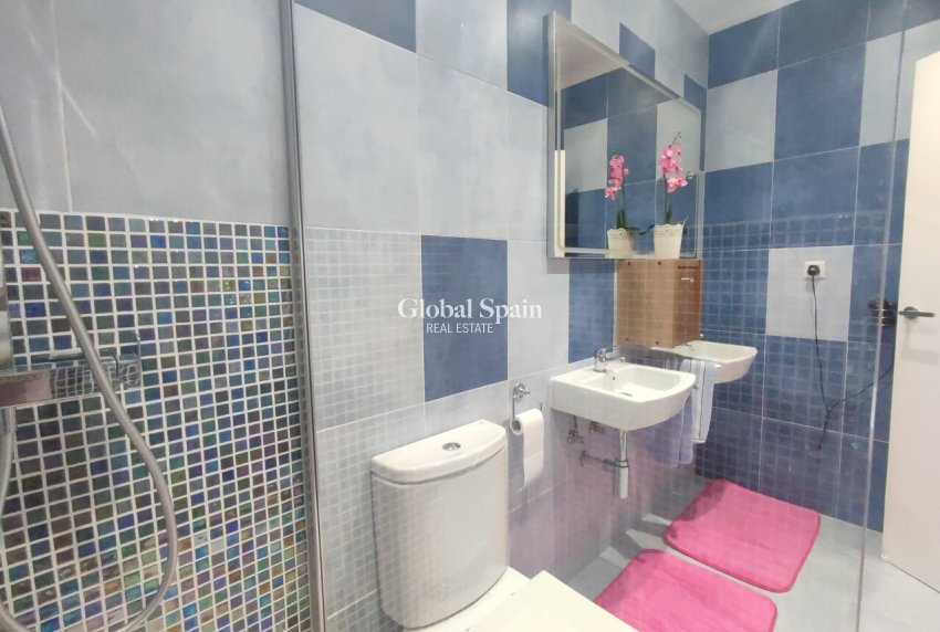 Resale - VILLA -
GEA Y TRUYOLS - Inland