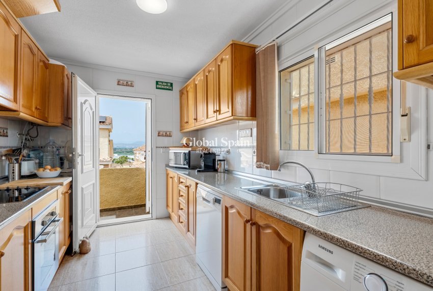 Resale - VILLA -
Gran Alacant - Costa Blanca