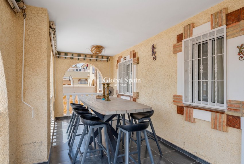 Resale - VILLA -
Gran Alacant - Costa Blanca