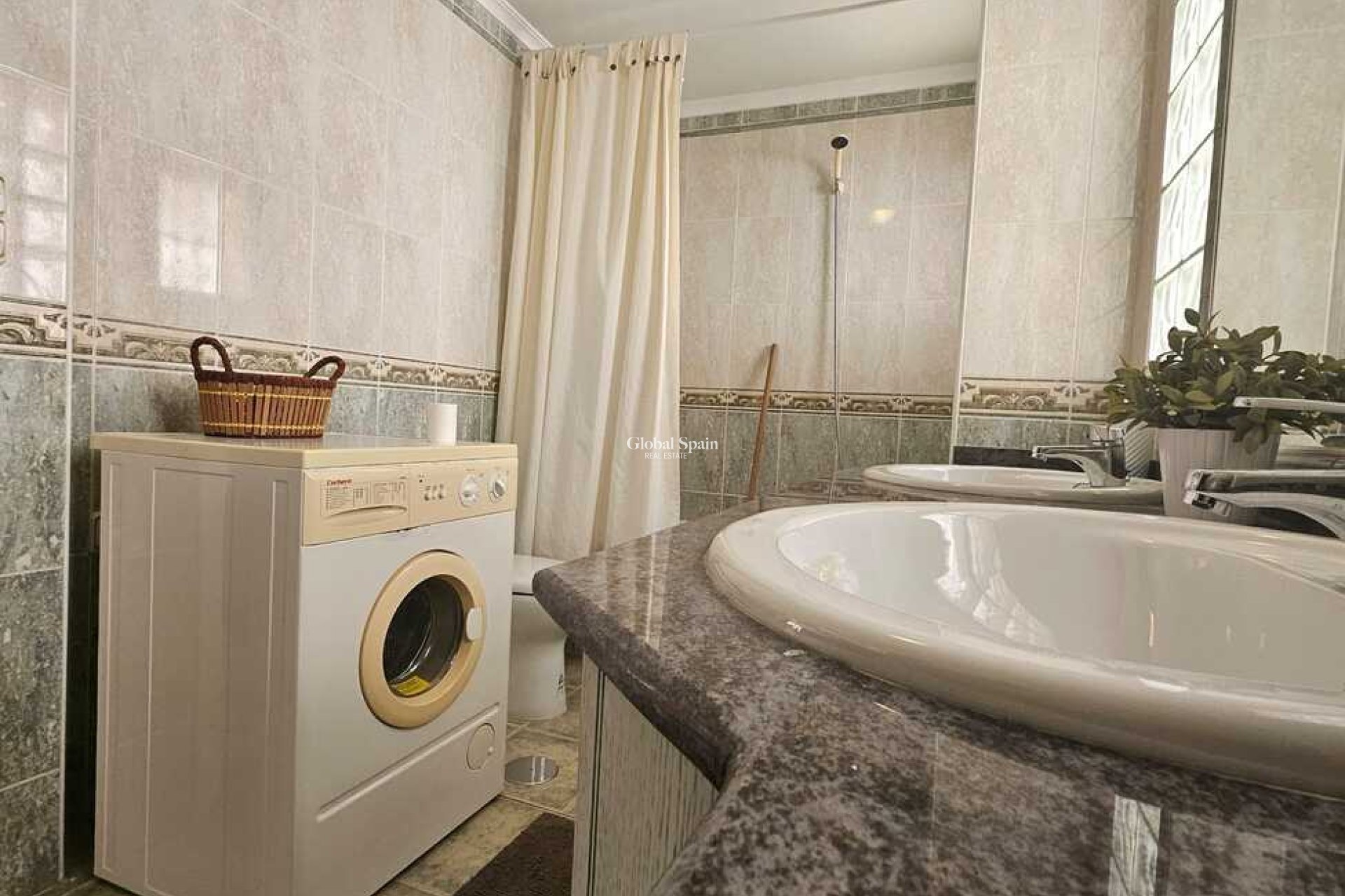 Resale - VILLA -
GUARDAMAR DEL SEGURA - Campomar