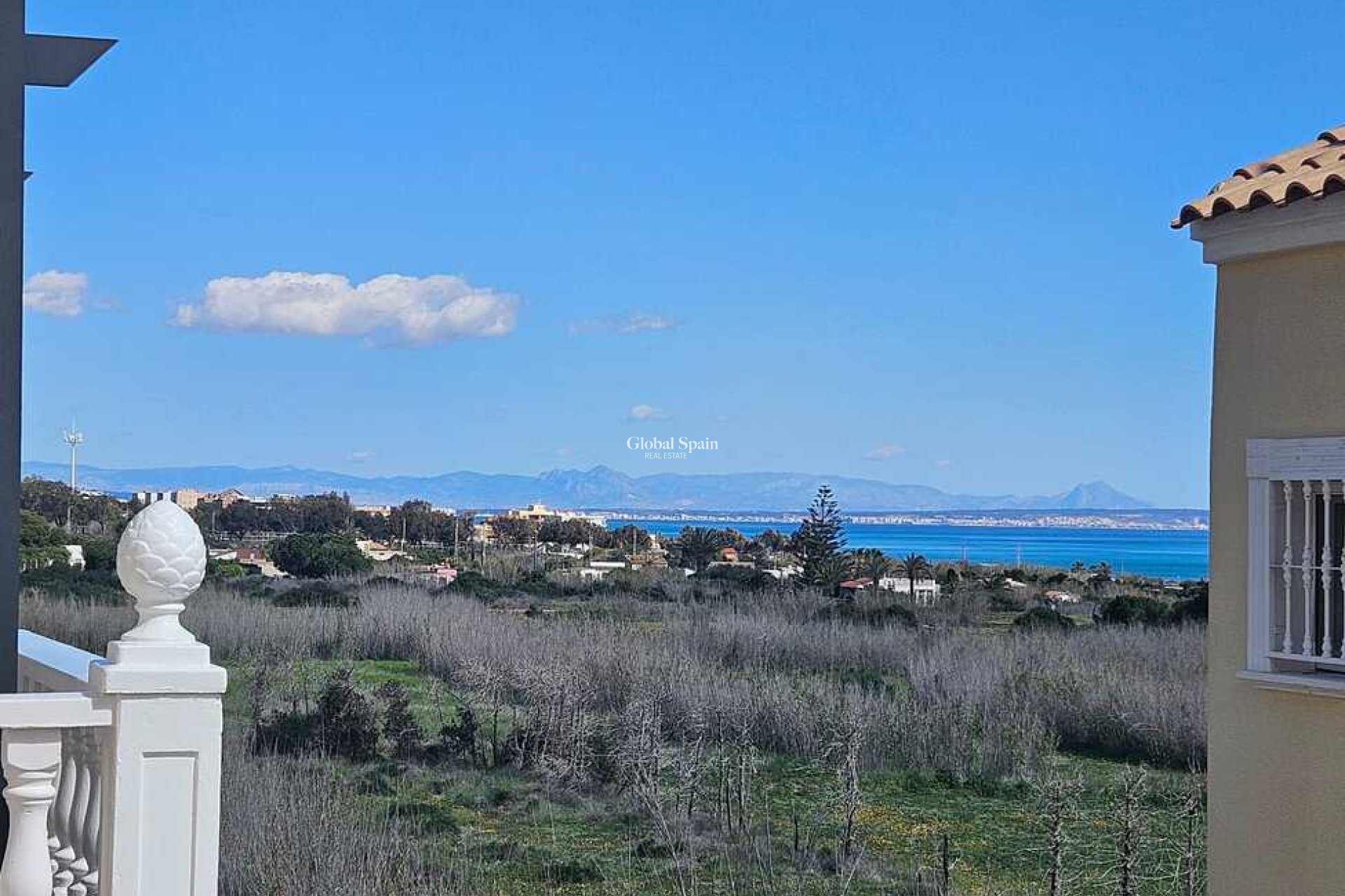Resale - VILLA -
GUARDAMAR DEL SEGURA - Campomar
