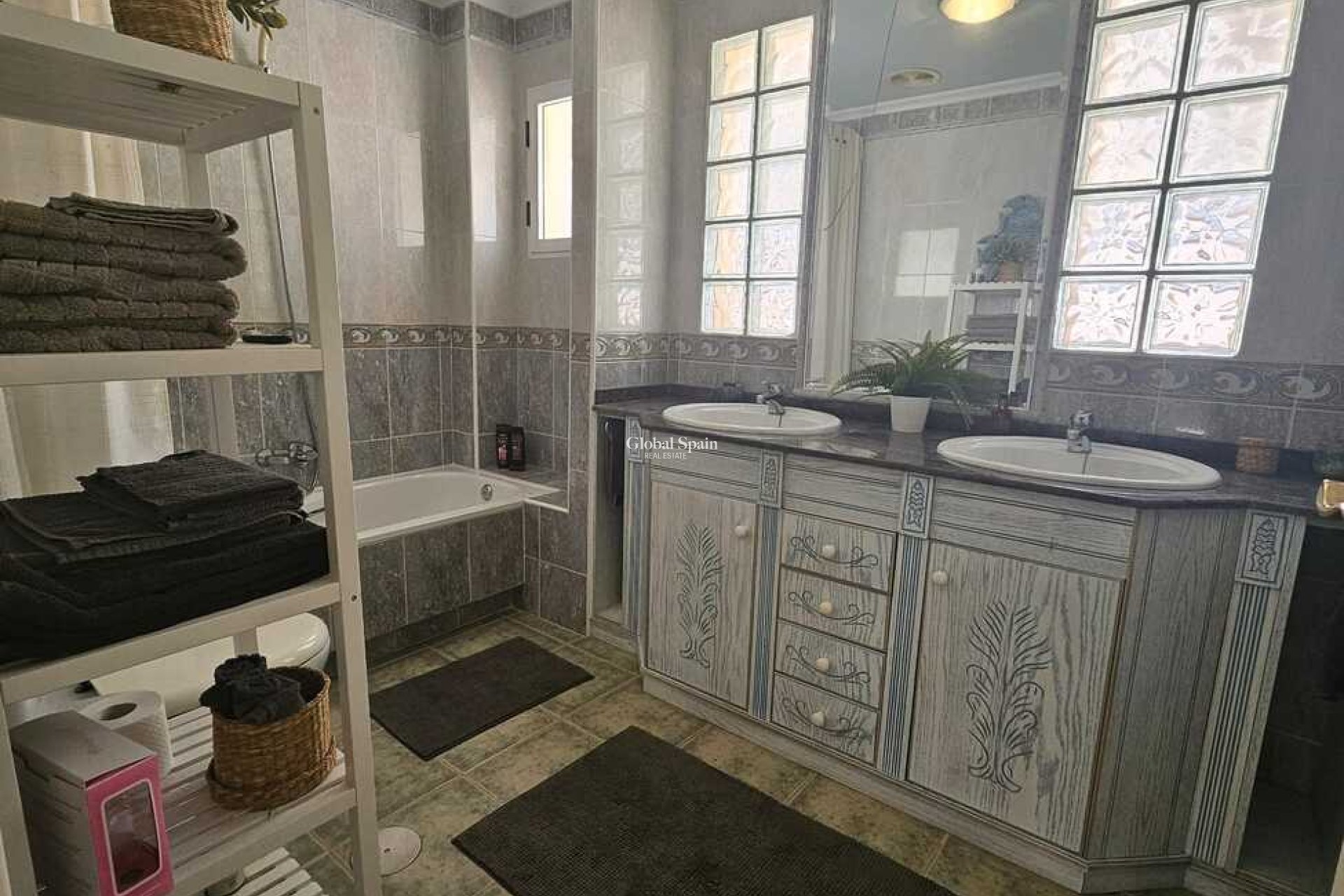 Resale - VILLA -
GUARDAMAR DEL SEGURA - Campomar