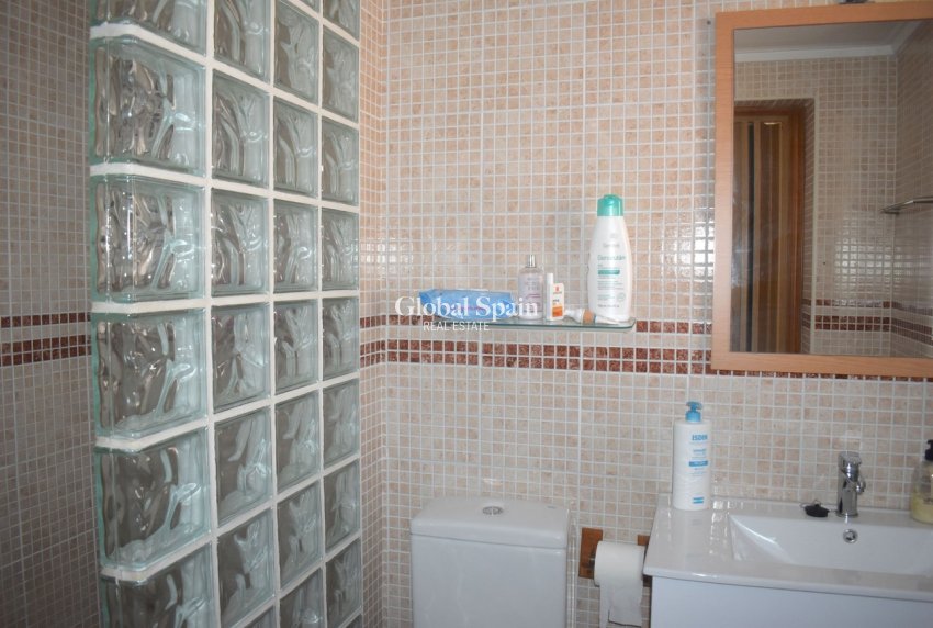 Resale - VILLA -
GUARDAMAR DEL SEGURA - Costa Blanca