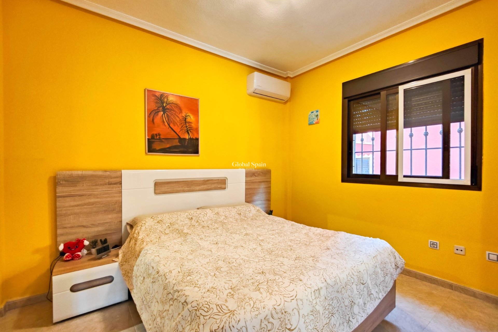 Resale - VILLA -
GUARDAMAR DEL SEGURA - Costa Blanca