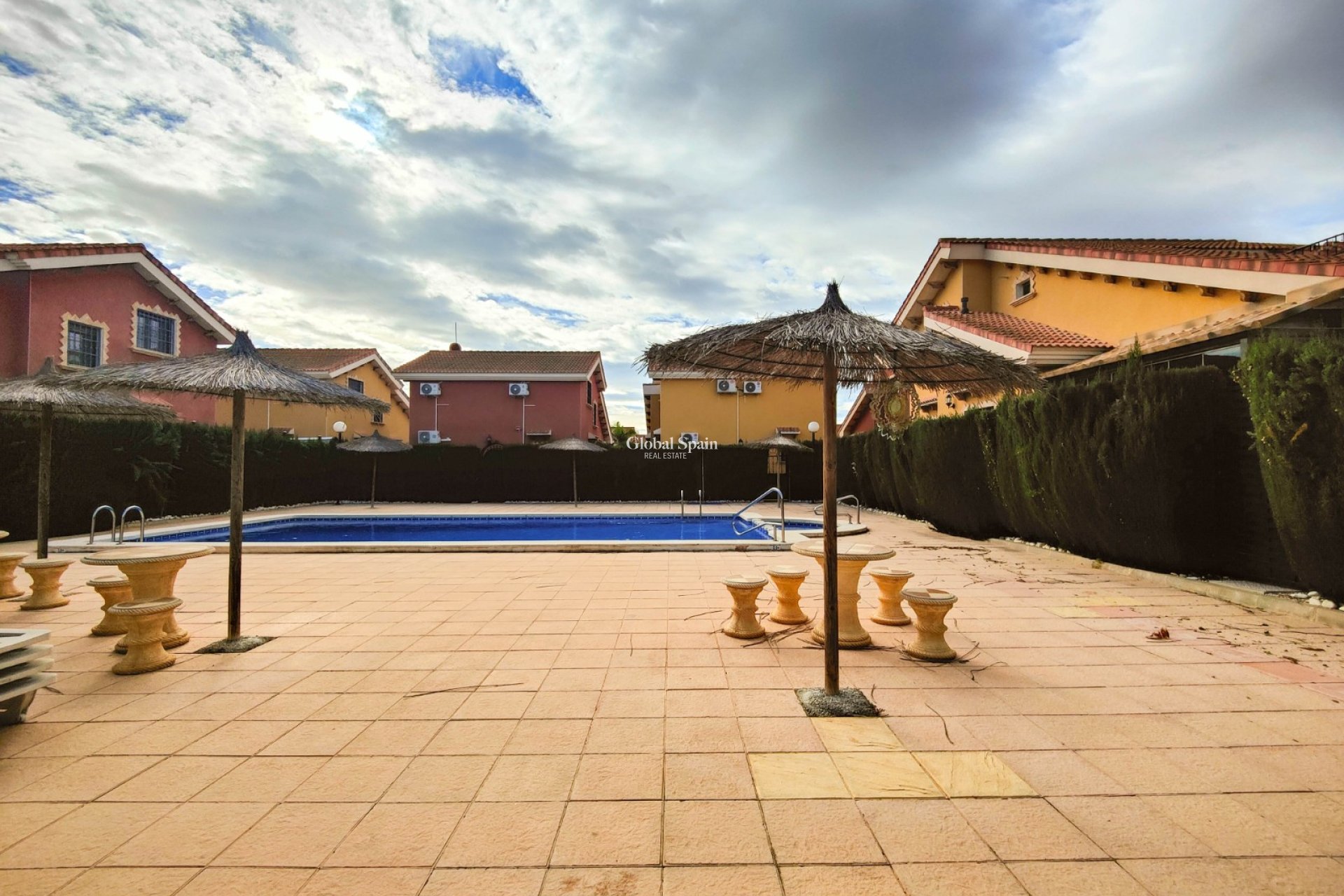 Resale - VILLA -
GUARDAMAR DEL SEGURA - Costa Blanca