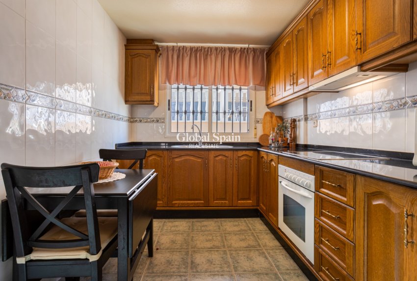 Resale - VILLA -
GUARDAMAR DEL SEGURA - Costa Blanca