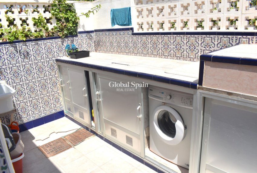 Resale - VILLA -
GUARDAMAR DEL SEGURA - Costa Blanca