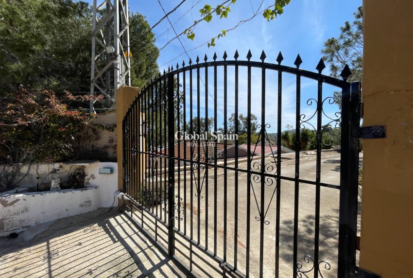 Resale - VILLA -
GUARDAMAR DEL SEGURA - Costa Blanca