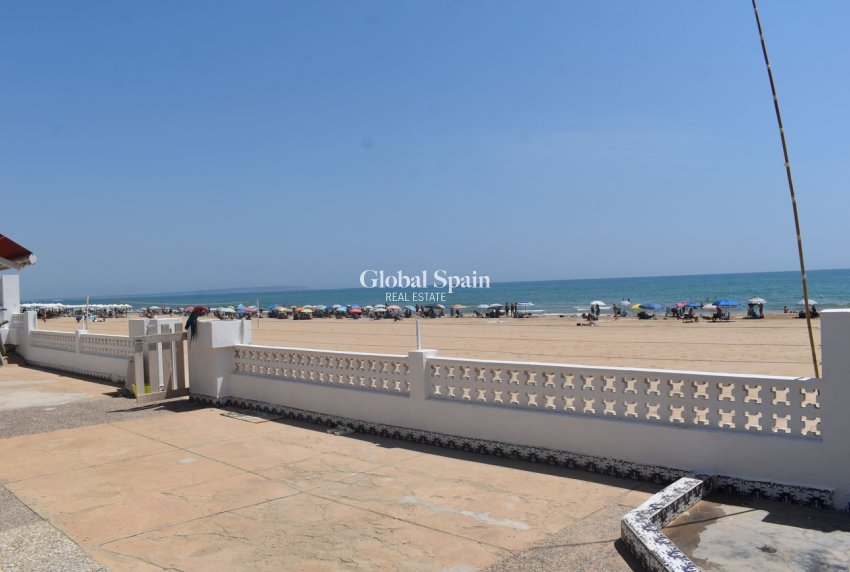 Resale - VILLA -
GUARDAMAR DEL SEGURA - Costa Blanca