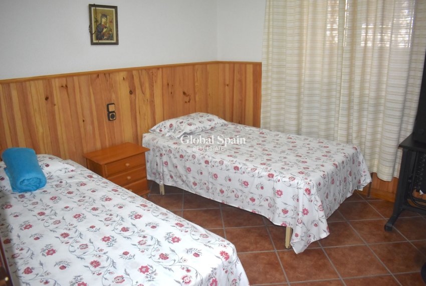 Resale - VILLA -
GUARDAMAR DEL SEGURA - Costa Blanca