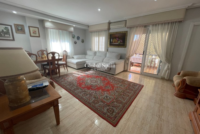 Resale - VILLA -
GUARDAMAR DEL SEGURA - Costa Blanca