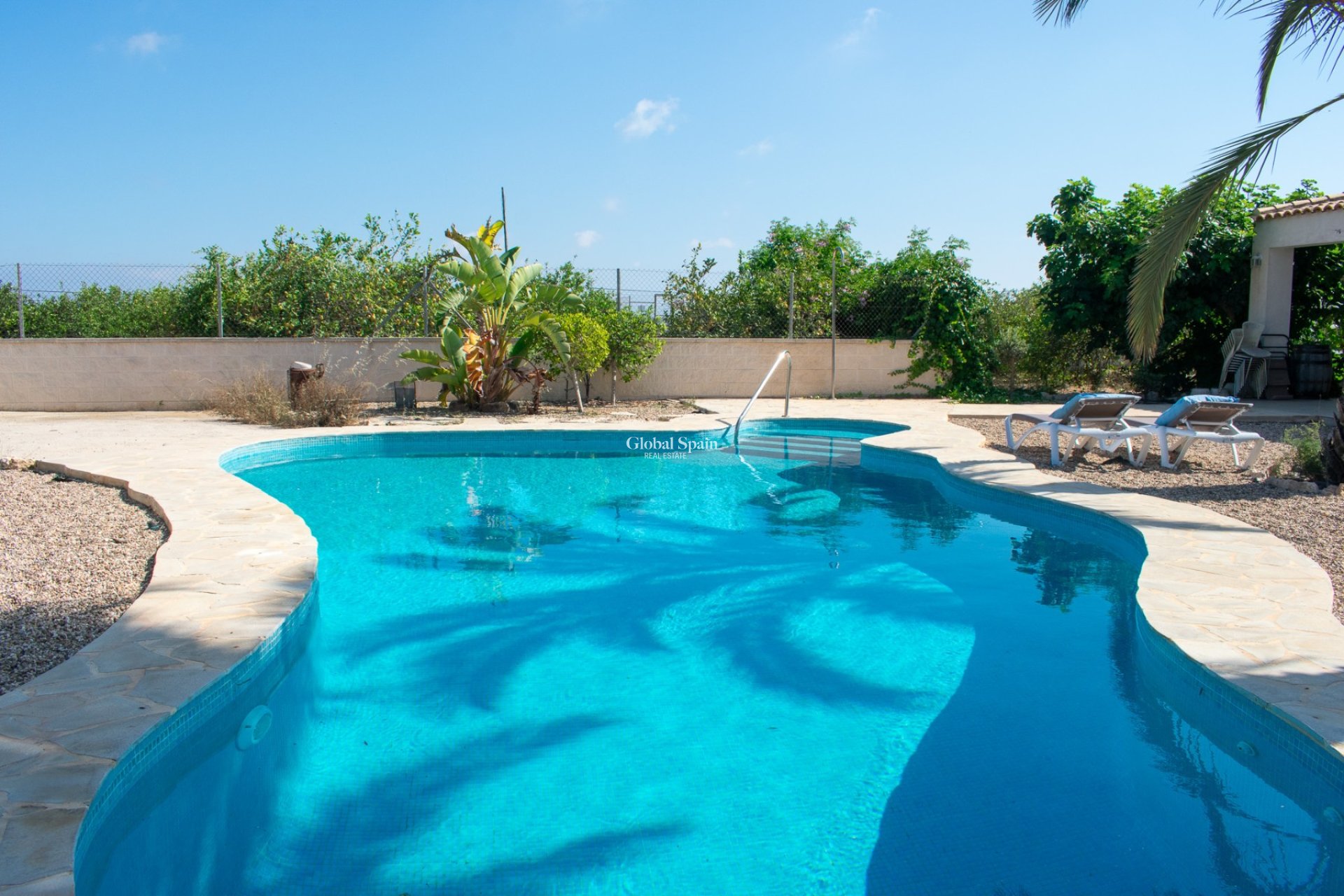 Resale - VILLA -
GUARDAMAR DEL SEGURA - EL RASO