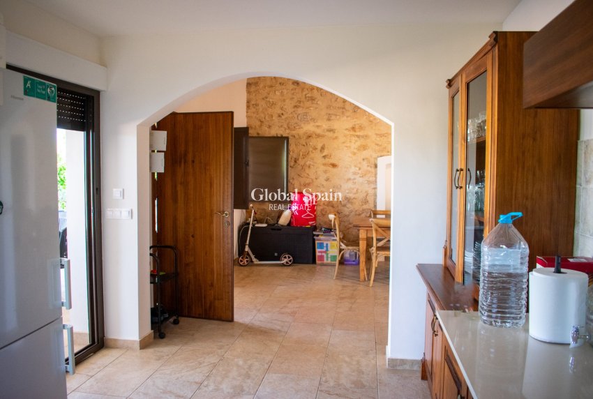 Resale - VILLA -
GUARDAMAR DEL SEGURA - EL RASO