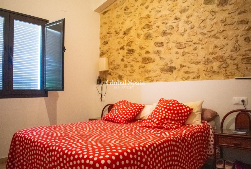 Resale - VILLA -
GUARDAMAR DEL SEGURA - EL RASO