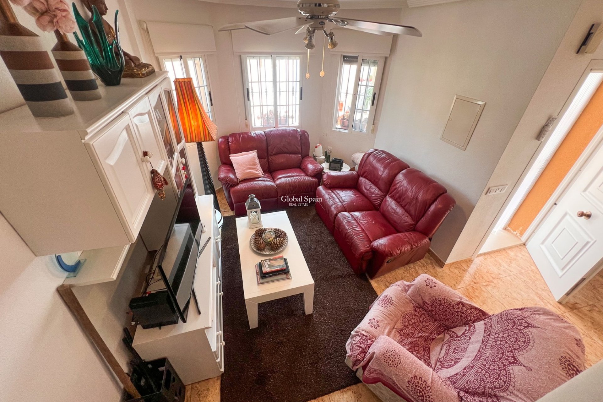 Resale - VILLA -
GUARDAMAR DEL SEGURA - EL RASO