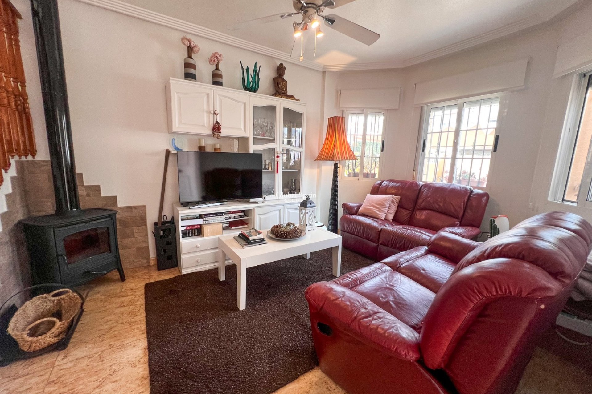 Resale - VILLA -
GUARDAMAR DEL SEGURA - EL RASO