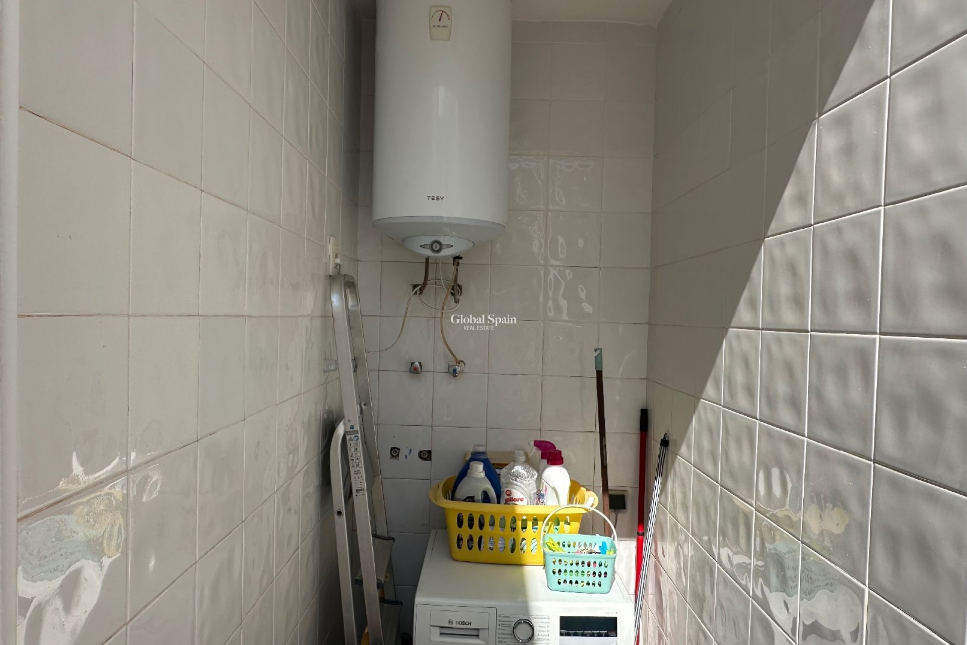 Resale - VILLA -
GUARDAMAR DEL SEGURA - EL RASO