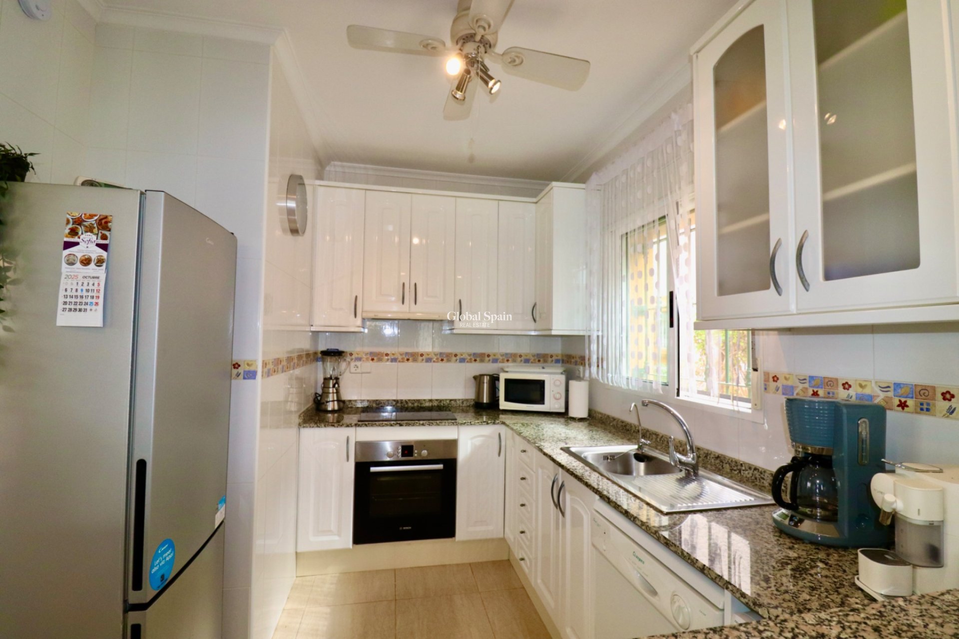 Resale - Villa -
GUARDAMAR DEL SEGURA - EL RASO