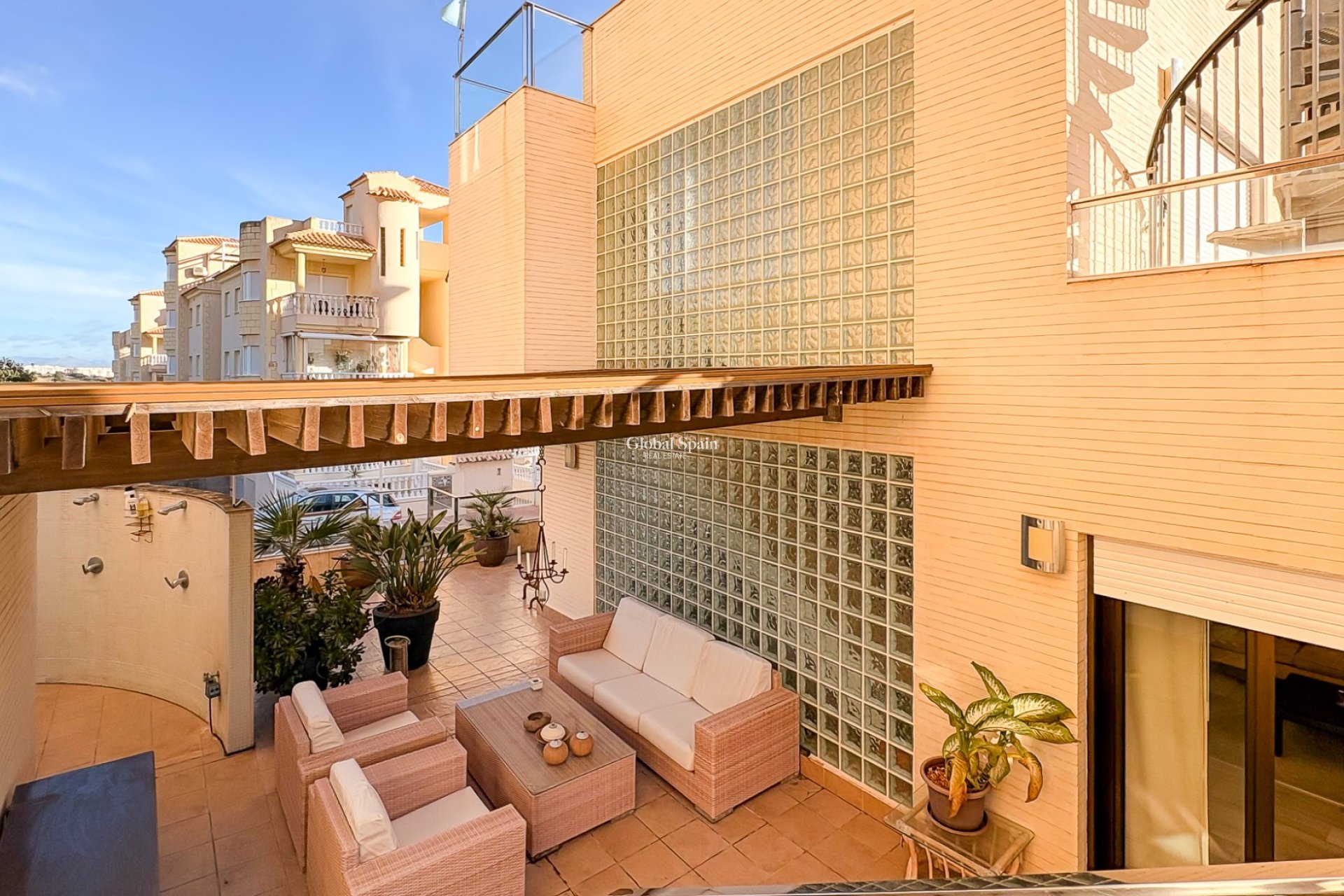 Resale - VILLA -
GUARDAMAR DEL SEGURA - Guardamar Playa