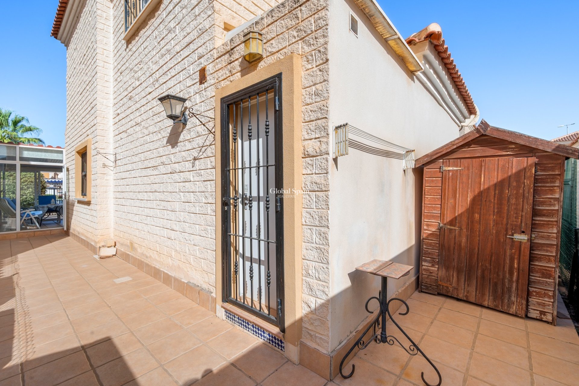 Resale - VILLA -
GUARDAMAR DEL SEGURA