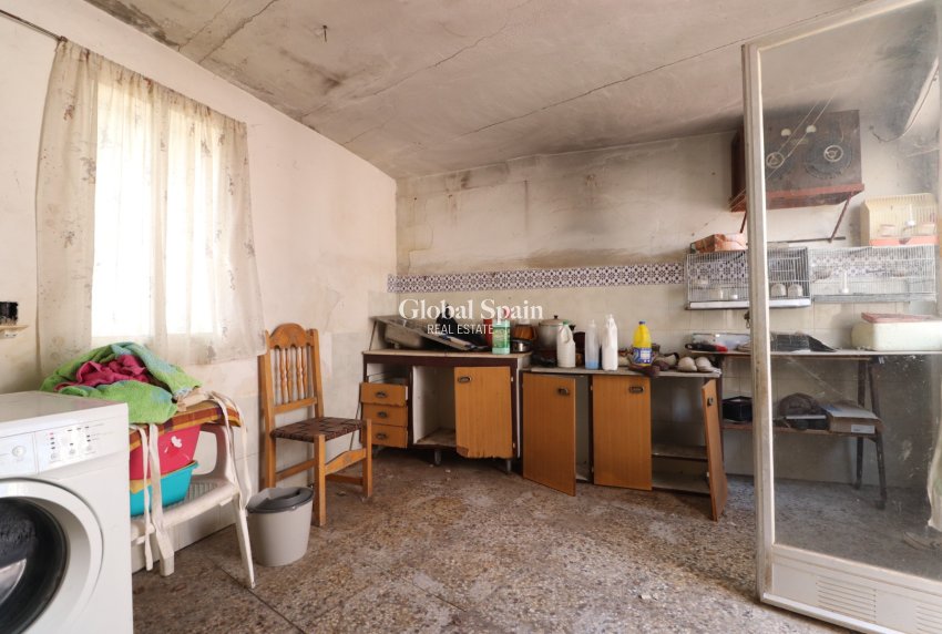 Resale - VILLA -
Heredades - Heredades - Village