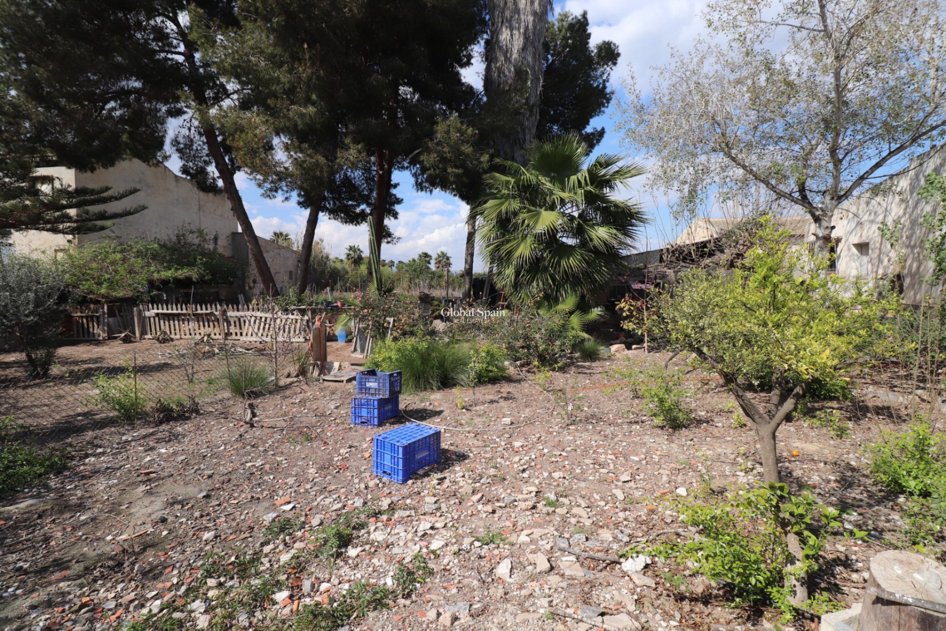 Resale - VILLA -
Heredades - Heredades - Village