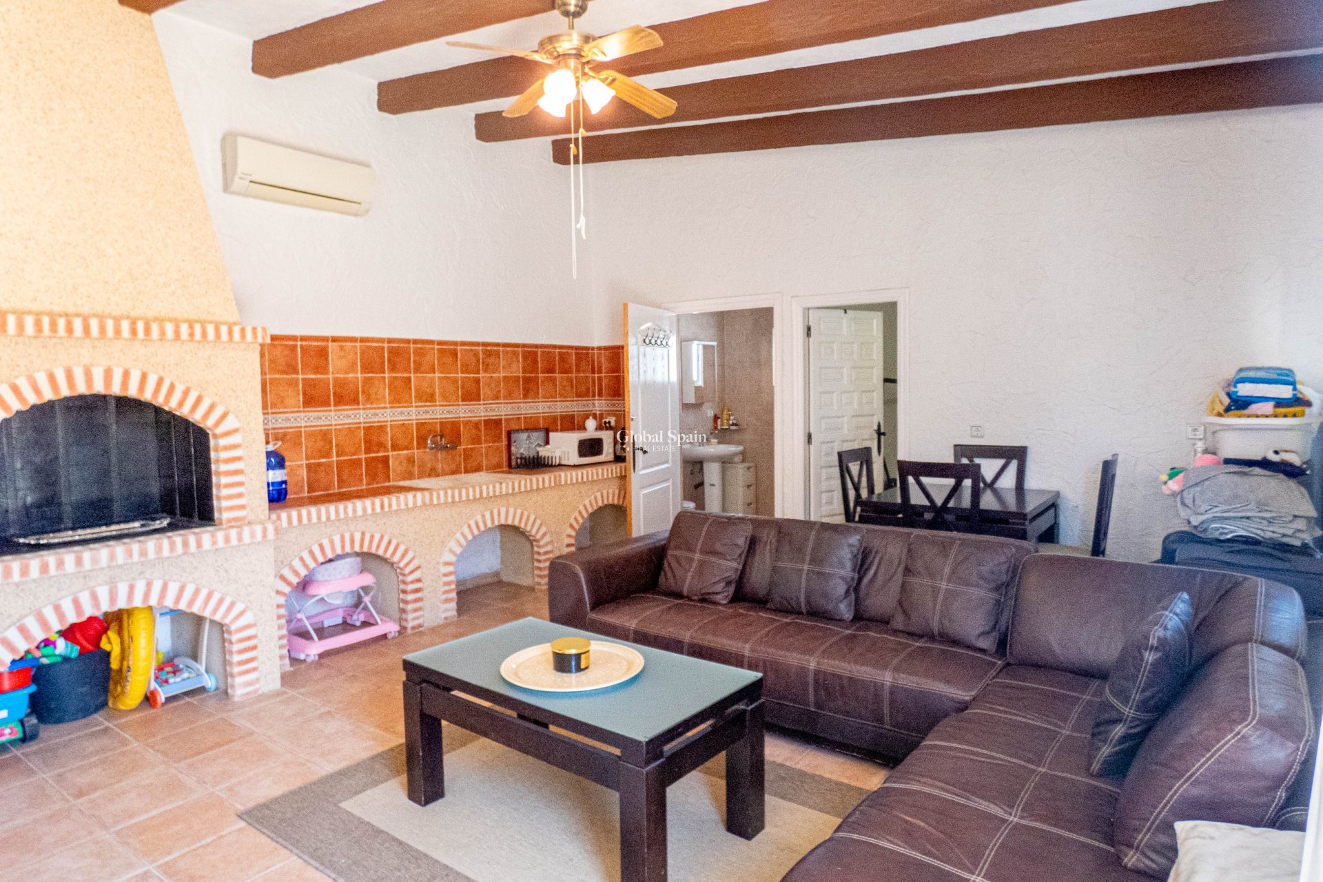 Resale - VILLA -
HEREDADES - LAS HEREDADES