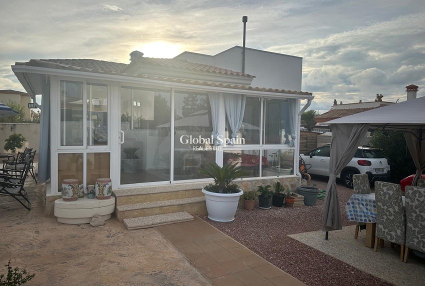 Resale - VILLA -
HONDÓN DE LAS NIEVES - Inland