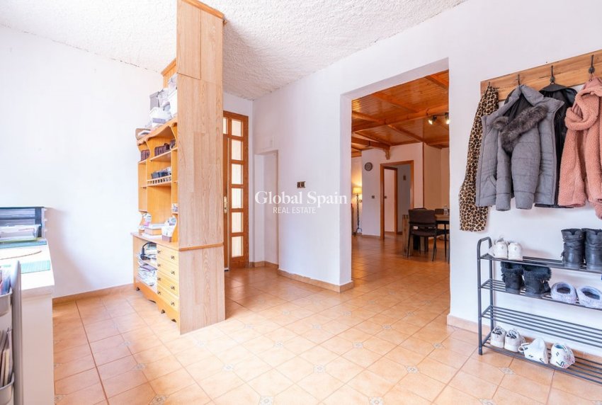 Resale - VILLA -
HONDÓN DE LAS NIEVES - Inland