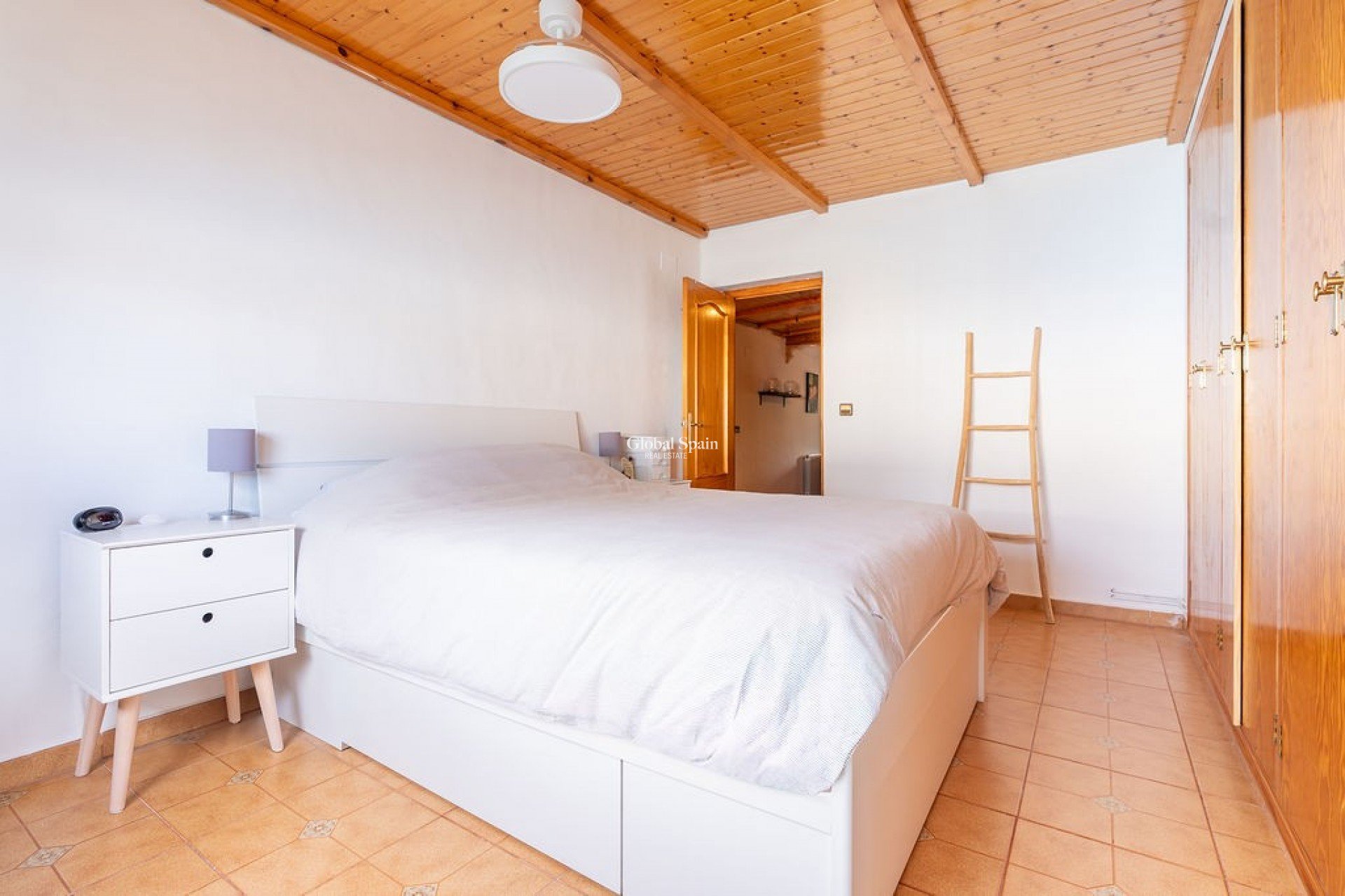 Resale - VILLA -
HONDÓN DE LAS NIEVES - Inland