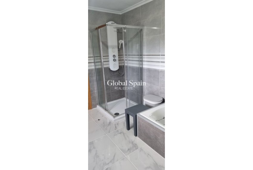 Resale - VILLA -
HONDÓN DE LOS FRAILES - Inland