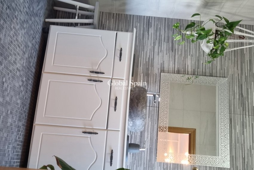 Resale - VILLA -
HONDÓN DE LOS FRAILES - Inland